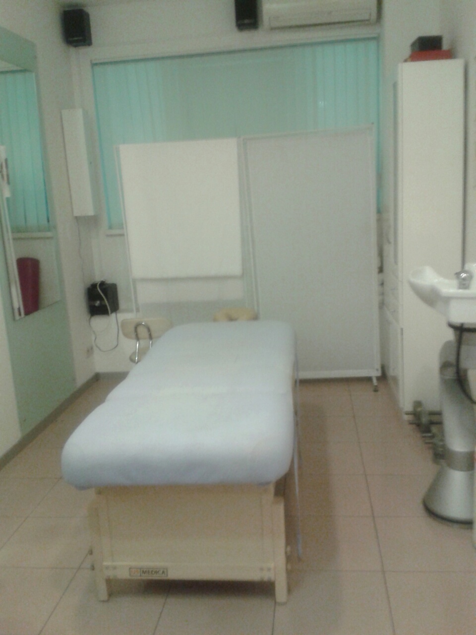 image 434102caa02e7b769bf6bfef5060604eec9656c83a42f84d1d70b99d73f25ca2 V